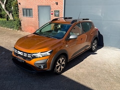 Dacia Sandero Stepway - 1.0 TCe 100 ECO-G Expression+ l Weinig kilometers l Volle uitvoering l Benzine en LPG