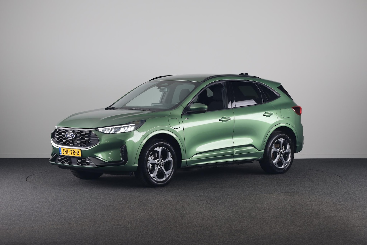 Ford Kuga - 2.5 PHEV ST-Line | Winter Pack | Camera | Carplay | Navigatie - AutoWereld.nl
