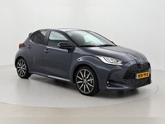 Toyota Yaris - 1.5 Hybrid 130 GR SPORT | Panoramadak | Navigatie | Dodehoek detectie | JBL | Stoel-/stuur