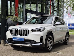 BMW X1 - xDrive25e | SOH 95, 71% | Panoramadak | Leder | Navigatie | PDC + camera | Stoelverwarming