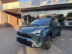 Toyota Yaris Cross - 1.5 Hybrid 130 Executive Bi-Tone elektrische achterklep / dodehoekdetectie / stoelverwarmi