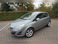 Opel Corsa - 1.2-16V Design Edition