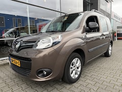 Renault Kangoo Family - 3+1 Rolstoelauto 1.2 TCe Limited Start&Stop (Mooie 3+1 Rolstoelauto met ruime bodemverlagi