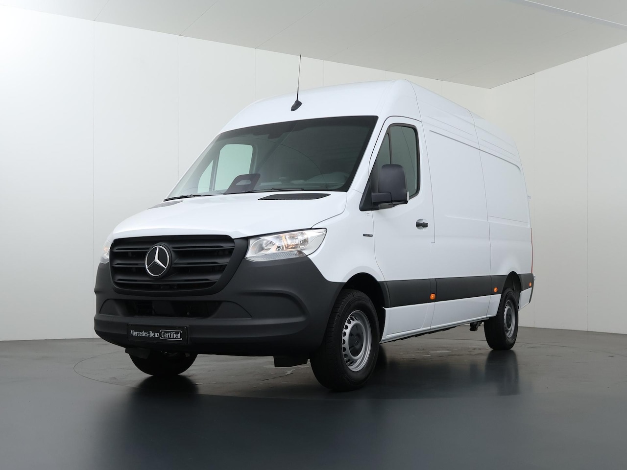 Mercedes-Benz eSprinter - 314 L2 Pro 81kWh 314 L2 Pro 81kWh - AutoWereld.nl