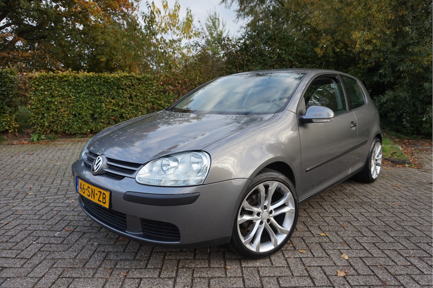 Volkswagen Golf - 1.6 FSI Comfortline incl. nw APK - AutoWereld.nl