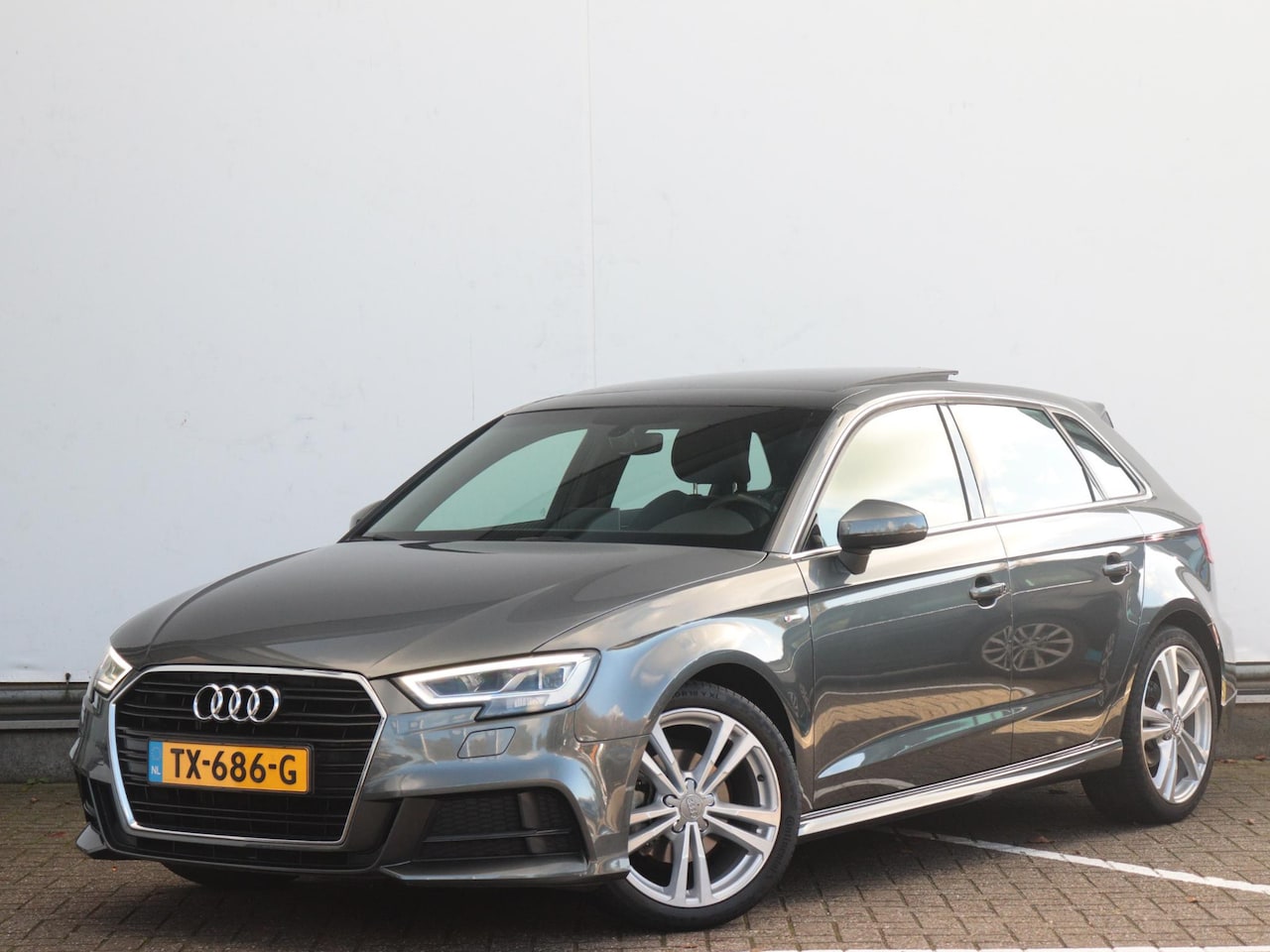 Audi A3 Sportback - 1.0 TFSI Sport S Line Edition | Panoramadak | B&O | 1e eigenaar | Dealer onderhouden | - AutoWereld.nl