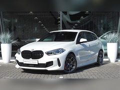 BMW 1-serie - 128ti M Sport Automaat / Sportstoelen / LED / PDC / Getint glas / Multifunctioneel stuurwi