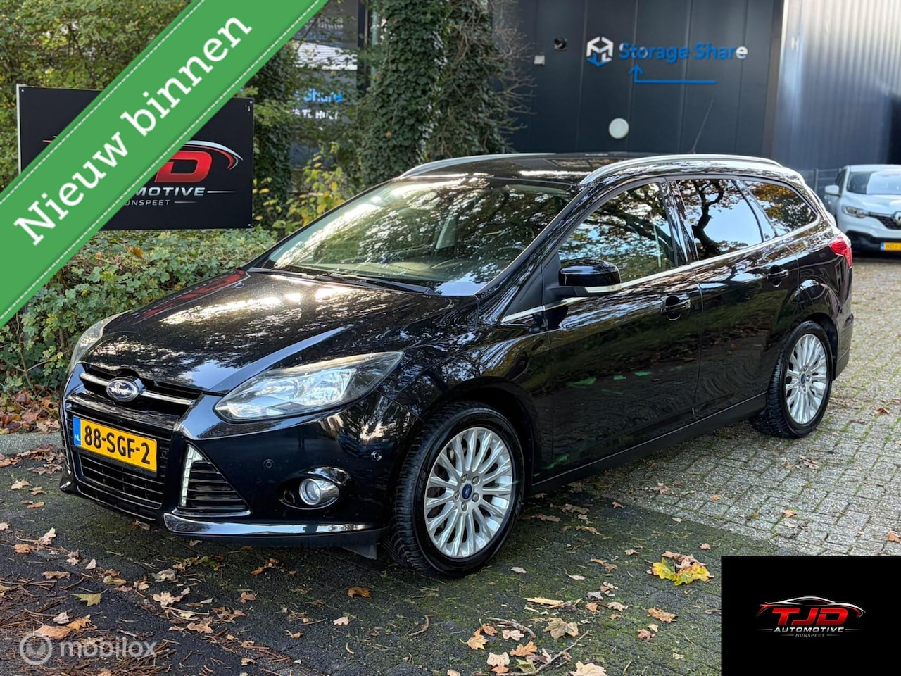 Ford Focus Wagon - 1.6 EcoBoost Lease Titanium NAVI-CRUISE-AC - AutoWereld.nl