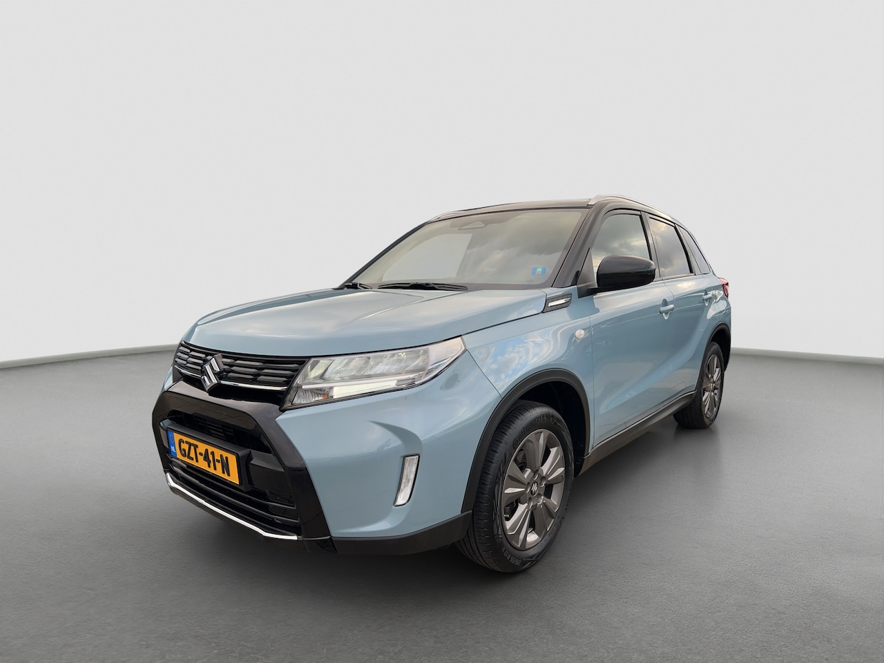 Suzuki Vitara - 1.4 Boosterjet Select Smart Hybrid | Trekhaak | Camera | Carplay | Adaptive cruise control - AutoWereld.nl