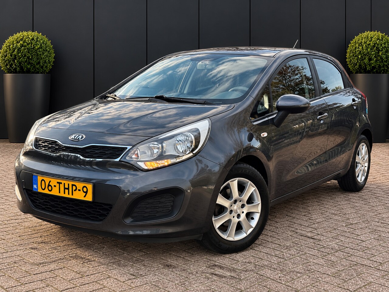 Kia Rio - 1.2 CVVT Comfort Pack AIRCO APK 05-2027 AUX USB - AutoWereld.nl