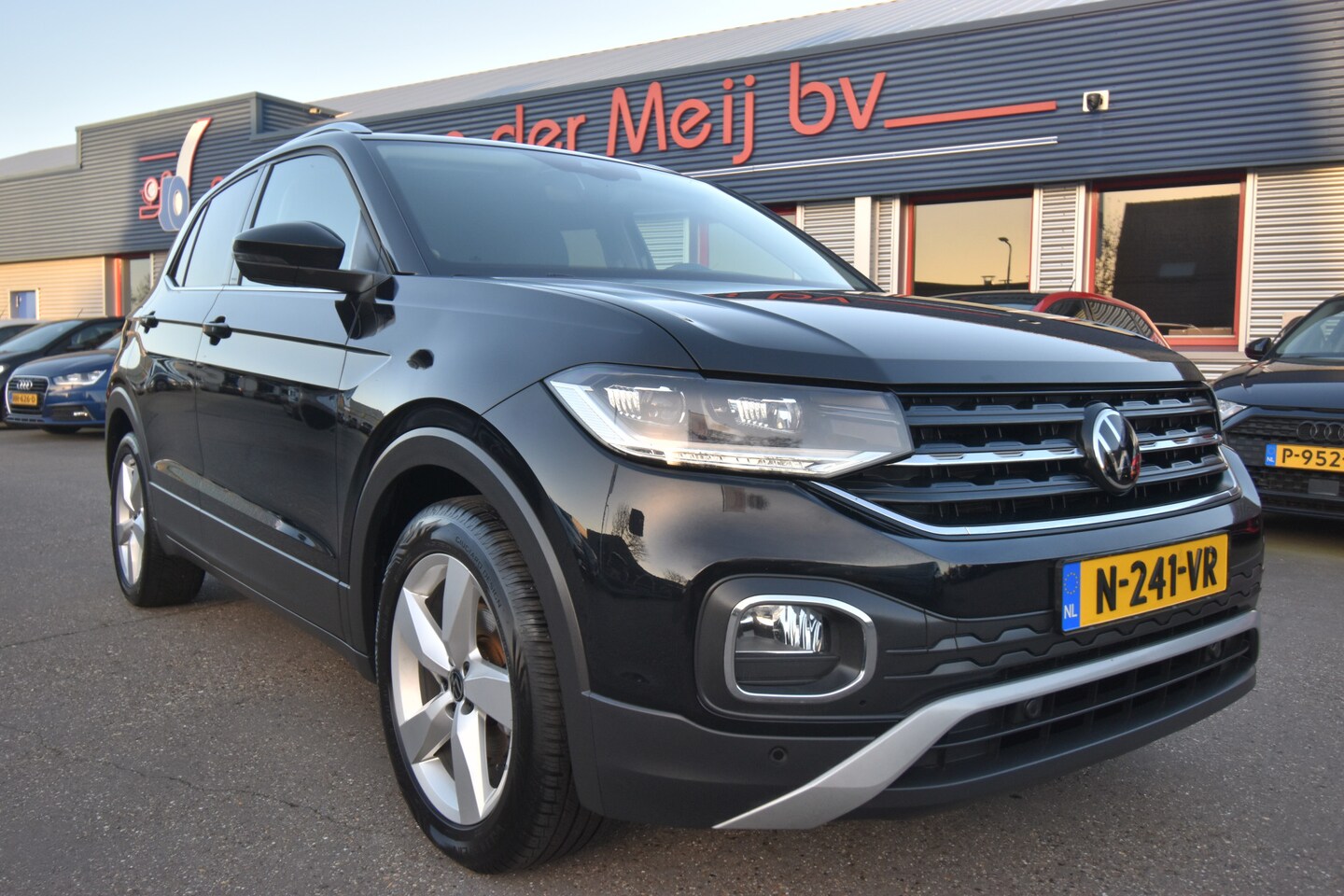 Volkswagen T-Cross - 1.0 TSI Style 1.0 TSI Style , CLIMATR , CR CONTR , LED KOPL , PDC V+A , NAVI VIA APP , - AutoWereld.nl