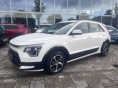 Kia Niro - 1.6 GDi Hybrid DynamicLine Trekhaak|Nav|Camera