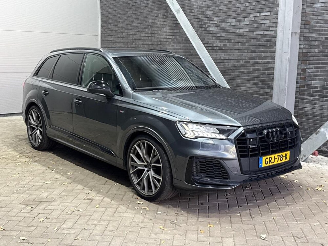 Audi Q7 - 55 TFSI e quattro Pro Line S | Panoramadak | Luchtvering | Trekhaak | Stoel- Stuurverwarmi - AutoWereld.nl