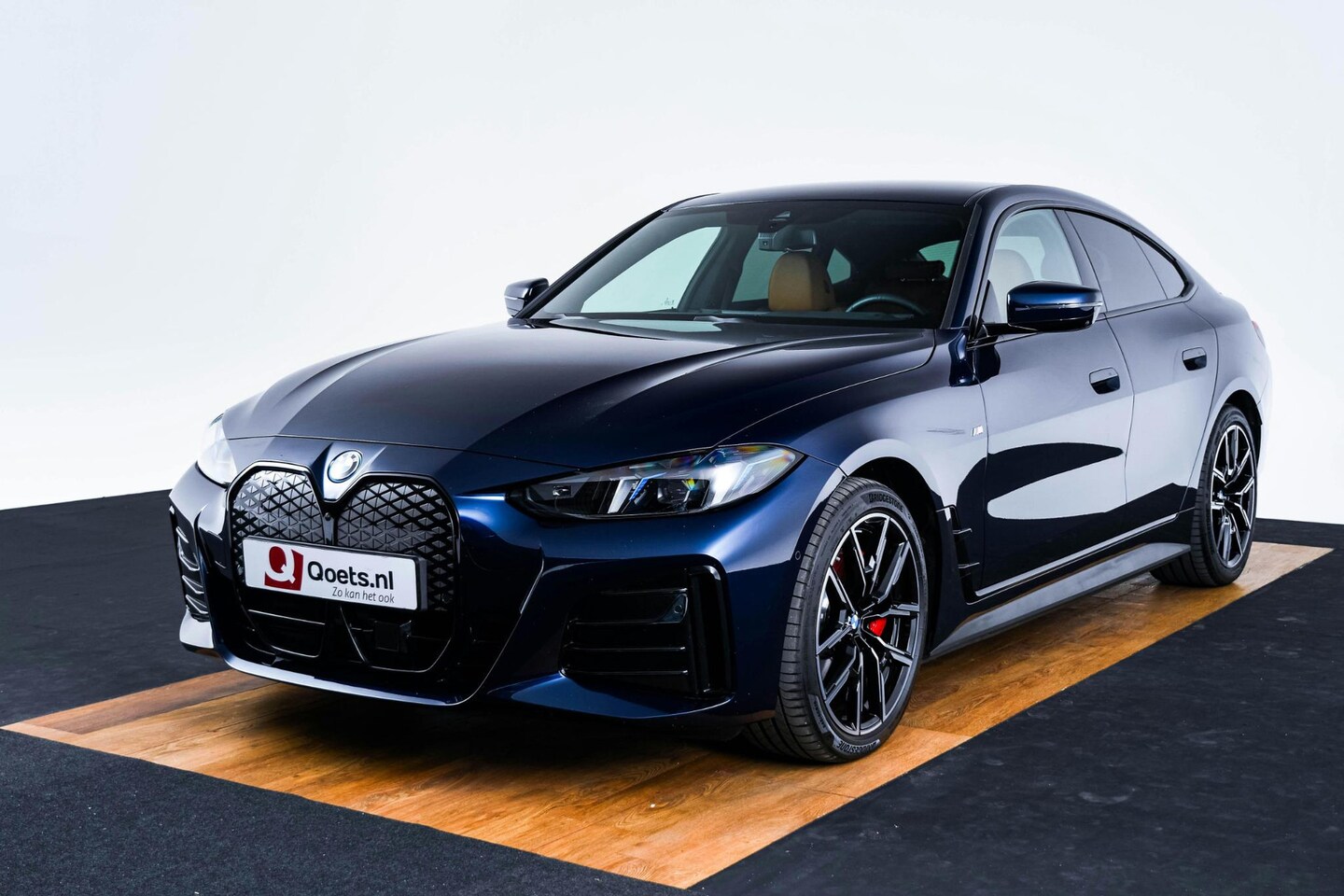 BMW i4 - eDrive40 M Sport Pro Edition 84 kWh COMFORT PACK - INNOVATION PACK - Elektrisch verstelbar - AutoWereld.nl