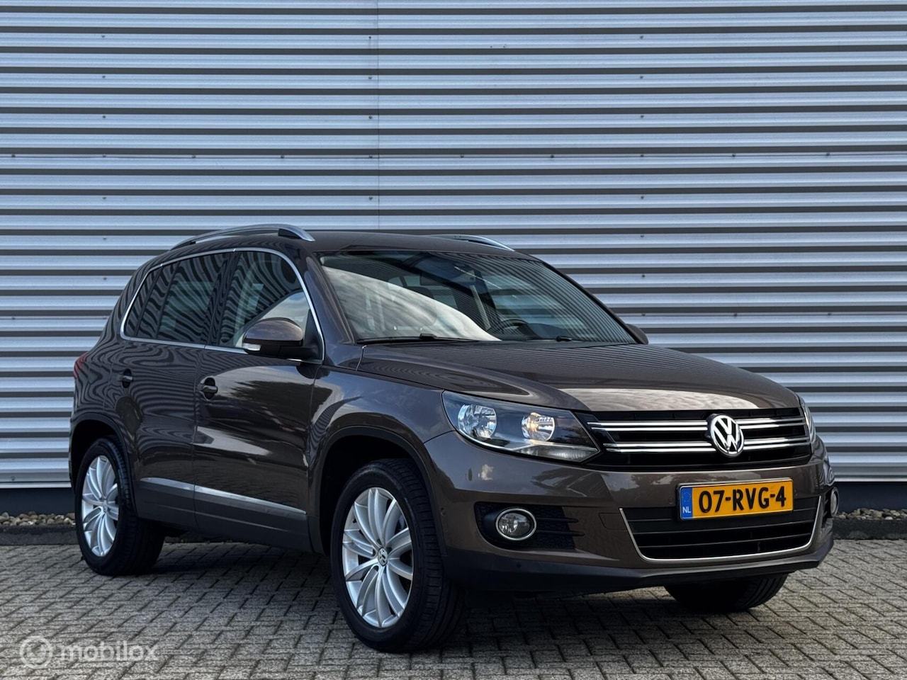 Volkswagen Tiguan - 1.4 TSI 122PK Sport&Style - AutoWereld.nl