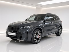 BMW X5 - xDrive50e M-Sport | Pro | Trekhaak | Harman Kardon | Individual Dravitgrau Driving Assista