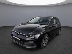 Volkswagen Golf - 1.5 eTSI 150pk Move DSG Automaat / CAmera / Navigatie / LED verlichting / Parkeersensoren