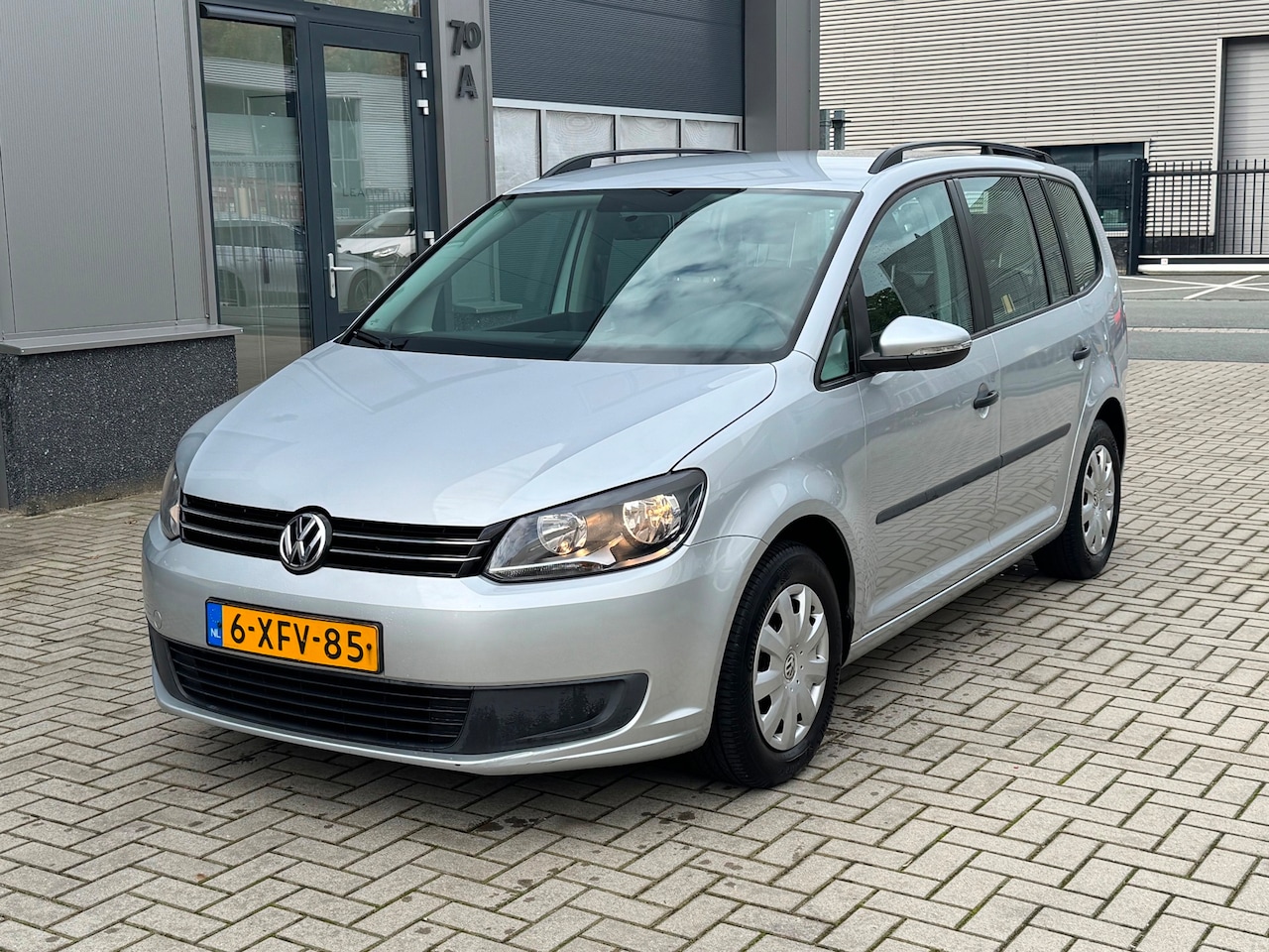 Volkswagen Touran - 1.2 TSI Trendline Bluemotion 7p. 1.2 TSI Trendline Bluemotion 7p. - AutoWereld.nl