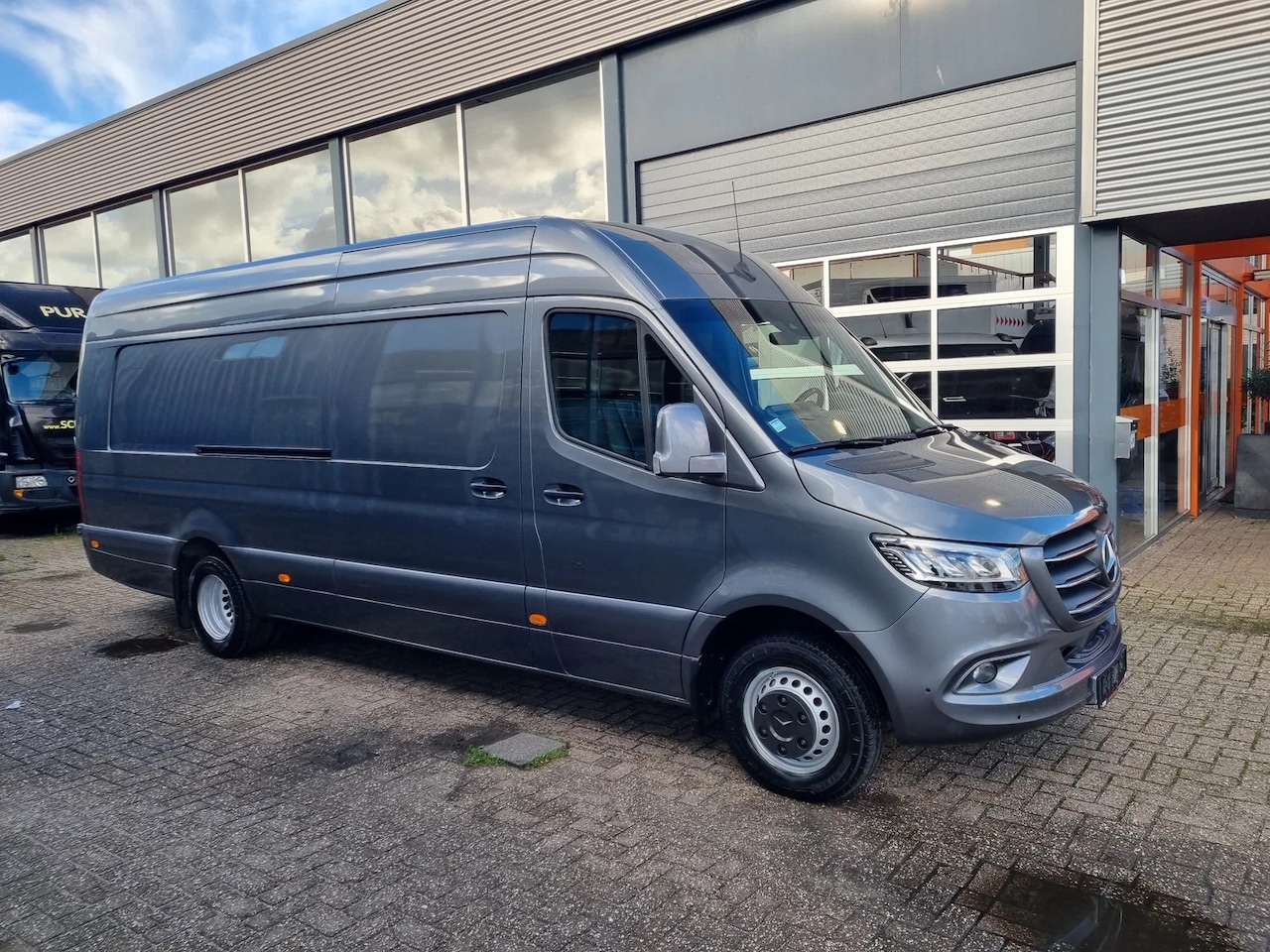 Mercedes-Benz Sprinter - 519 CDI 3.0V6 L4H2 XXL GVW 5500KG EURO 6 - AutoWereld.nl