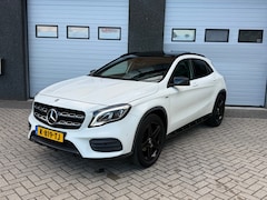 Mercedes-Benz GLA-Klasse - 200 Premium Plus AMG/PANO/TREKHAAK/CRUISE