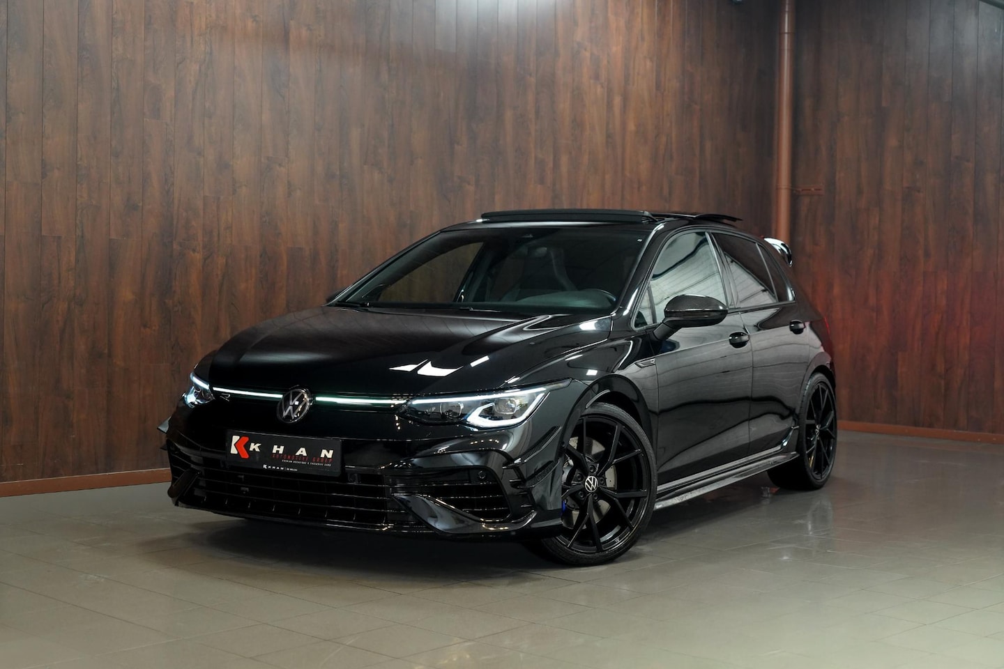 Volkswagen Golf - 2.0 TSI R 4Motion PERFORMANCE|PANO|AKRA|ACC|CRBN KIT|NRING|H&K|MEMORY|STOEL KOELING - AutoWereld.nl