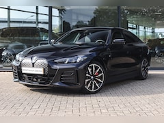 BMW i4 - eDrive40 M Sport / Achteruitrijcamera / Active Cruise Control / Comfort Access / Stuurverw