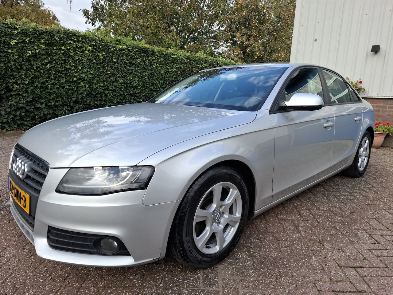 Audi A4 Limousine - 2.0 TDIe Business Edition 136PK - AutoWereld.nl