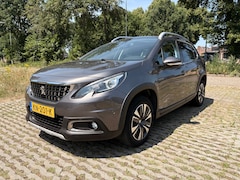 Peugeot 2008 - 1.2 PureTech Blue Lease Executive - automaat - panoramadak - airco - cruise control