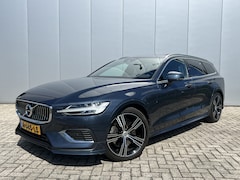 Volvo V60 - T6 Hybride AWD Inscription Trekhaak Panoramadak Harman Kardon Audio Camera Pilot Assist Ad