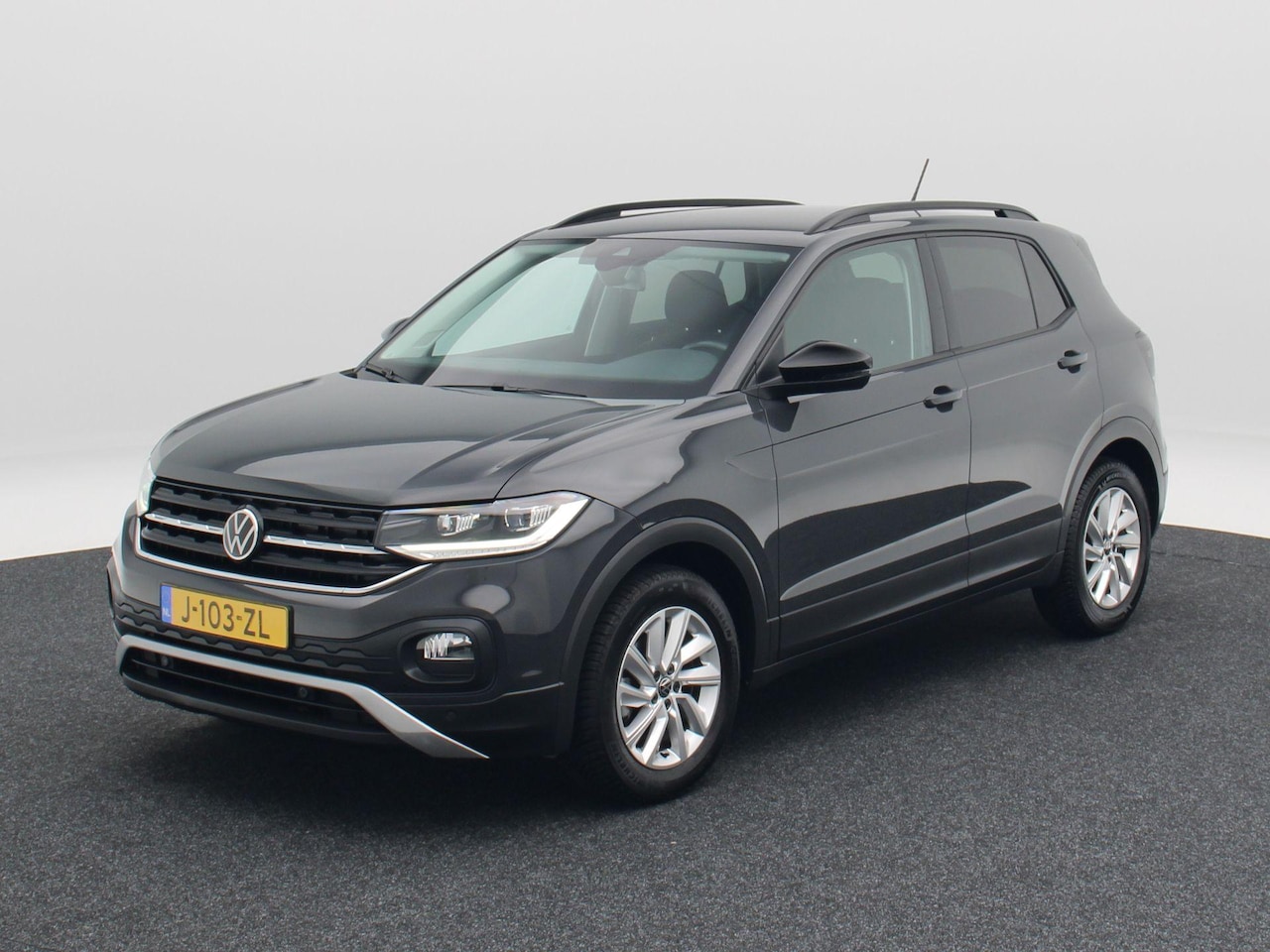 Volkswagen T-Cross - 1.0 TSi Life | Adaptive Cruise | Airco | Keyless | Navigatie | 16 Inch | 46.021 Km !! - AutoWereld.nl
