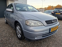 Opel Astra - 1.6-16V Diamond