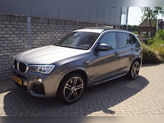 BMW X3 - S-Drive20i Centennial High Executive M Sport Autom Pano Leder Navi Camera Head-Up Xenon Cl