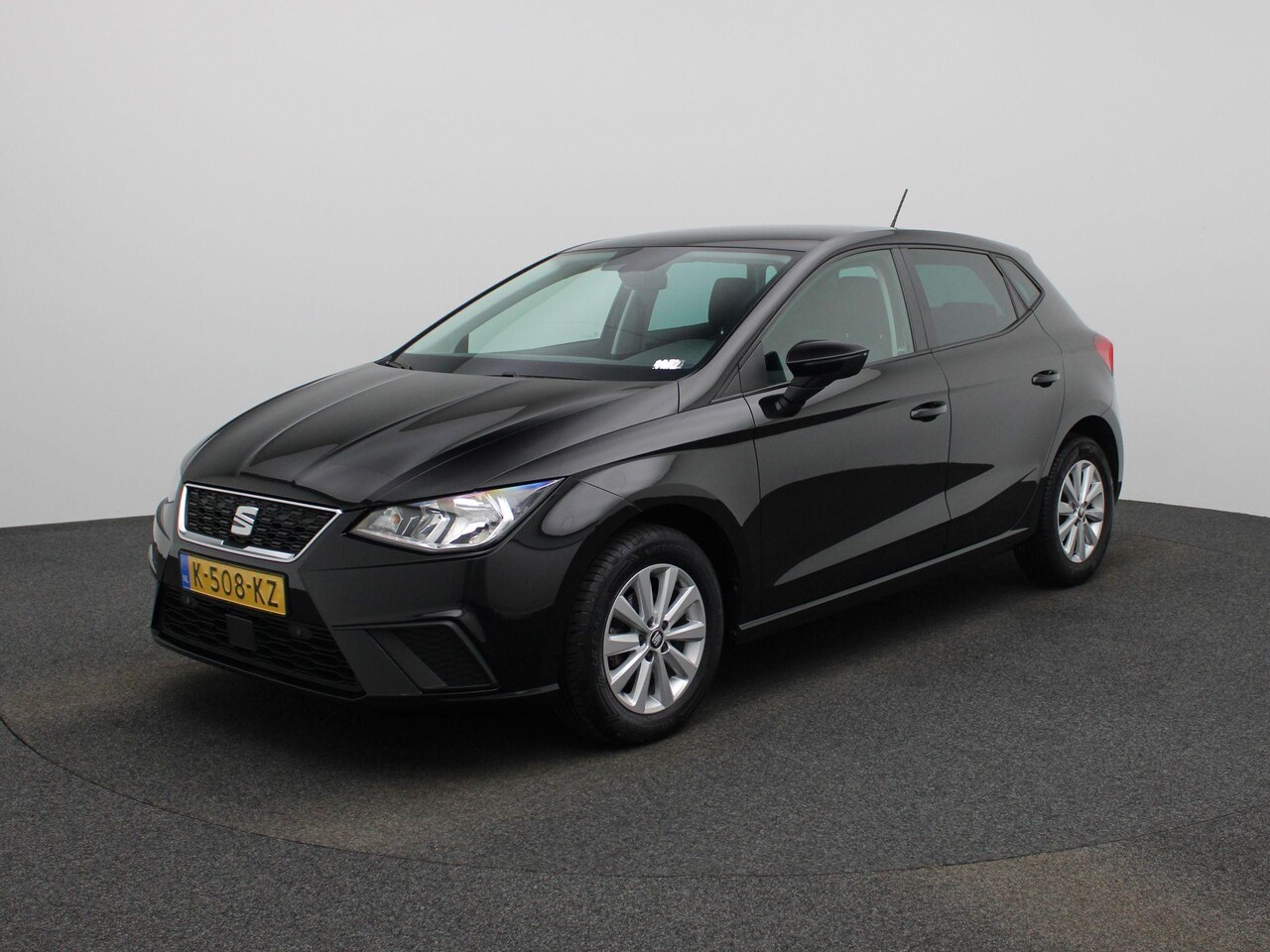 SEAT Ibiza - 1.0 TSI Style | ACHTERUITRIJCAMERA | PARKEERSENSOREN VOOR EN ACHTER | APPLE CARPLAY - ANDR - AutoWereld.nl