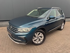Volkswagen Tiguan - 1.4 TSI eHybrid 245Pk 1E Eig/ACC/Trekhaak/BTW