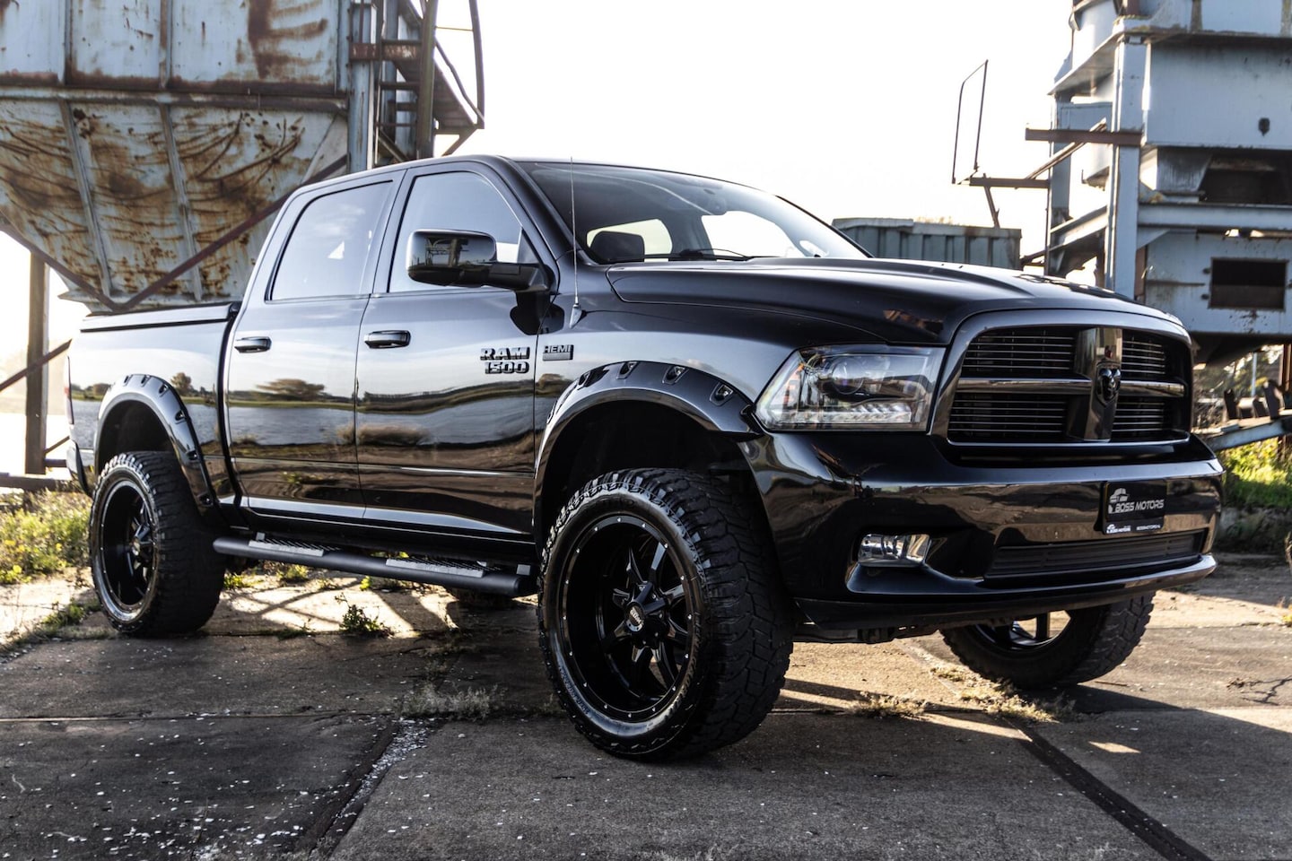 Dodge Ram 1500 - Sport 5.7 Lage bijtelling Lift Marge Facelift - AutoWereld.nl