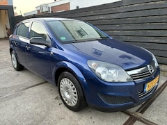 Opel Astra - 1.6 Selection AIRCO/5 DEURS/149.404KM/NIEUWE APK