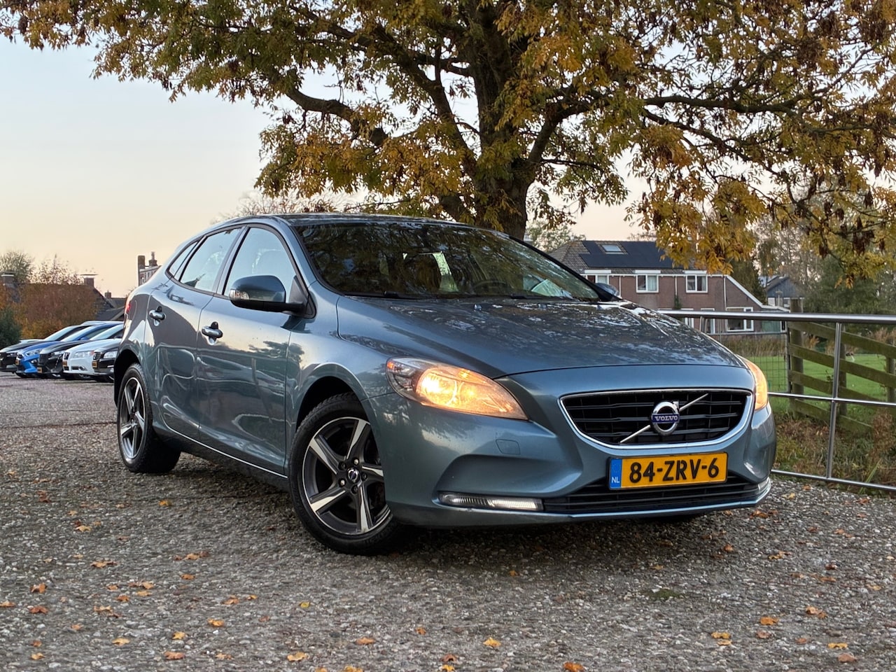Volvo V40 - 1.6 D2 Kinetic | Navi + Cruise + Clima Nu € 2.975,-!!! - AutoWereld.nl