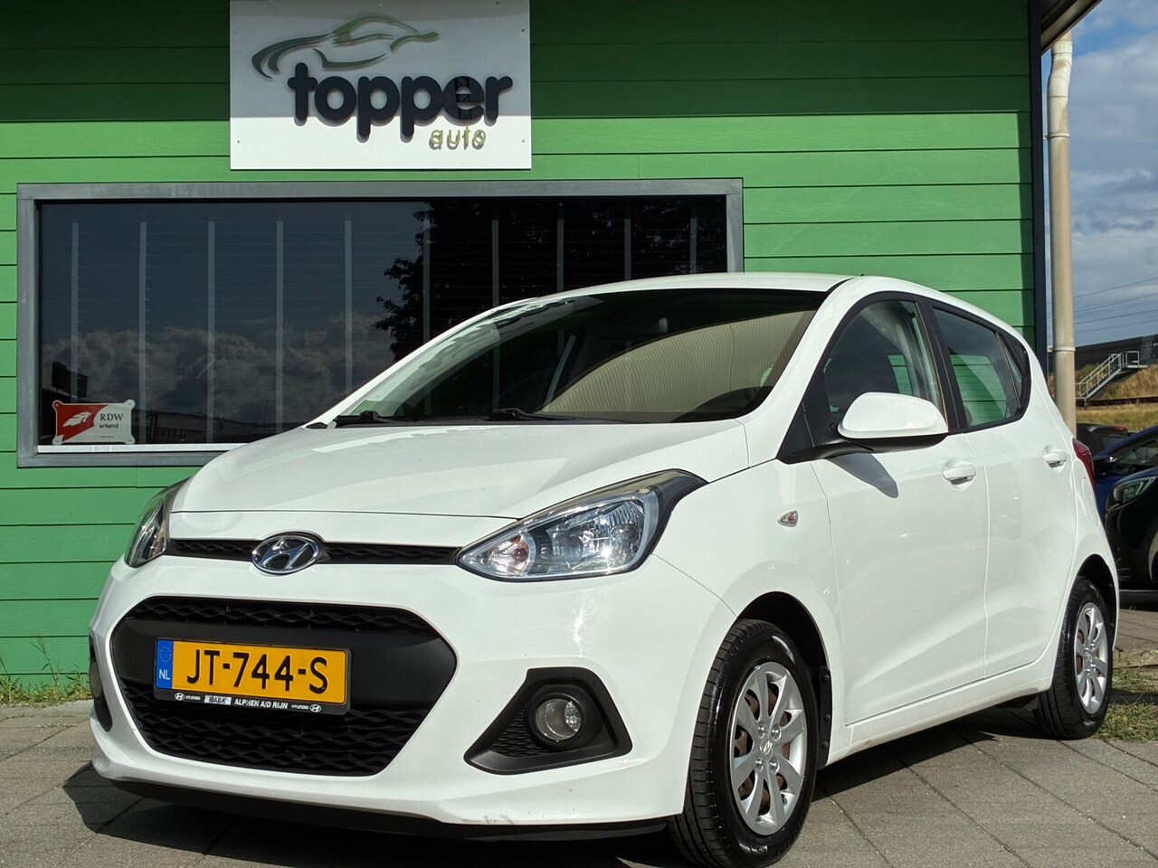 Hyundai i10 - 1.0i i-Motion Comfort|2e Eigenaar|CruiseControl|Climatronic|Elektr.ramen|Nieuwe APK|NAP| - AutoWereld.nl