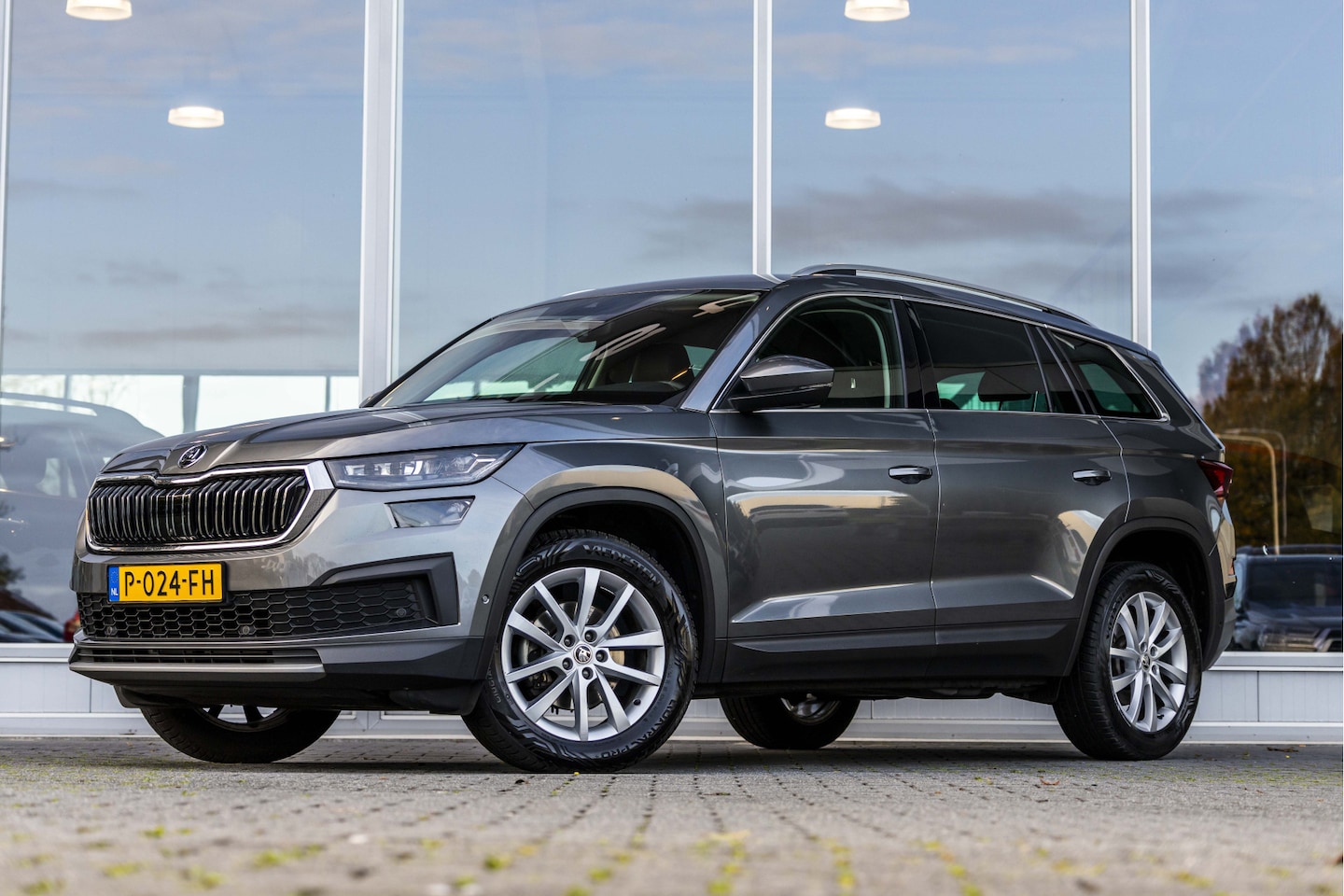 Skoda Kodiaq - 1.5 TSI Business Edition Plus | E-Trekhaak | Travel Assist | 360 Cam - AutoWereld.nl
