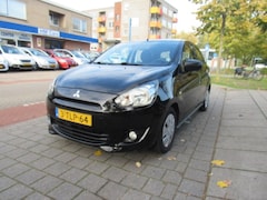 Mitsubishi Space Star - 1.0 MIVEC 71PK Auto Stop & Go Inform
