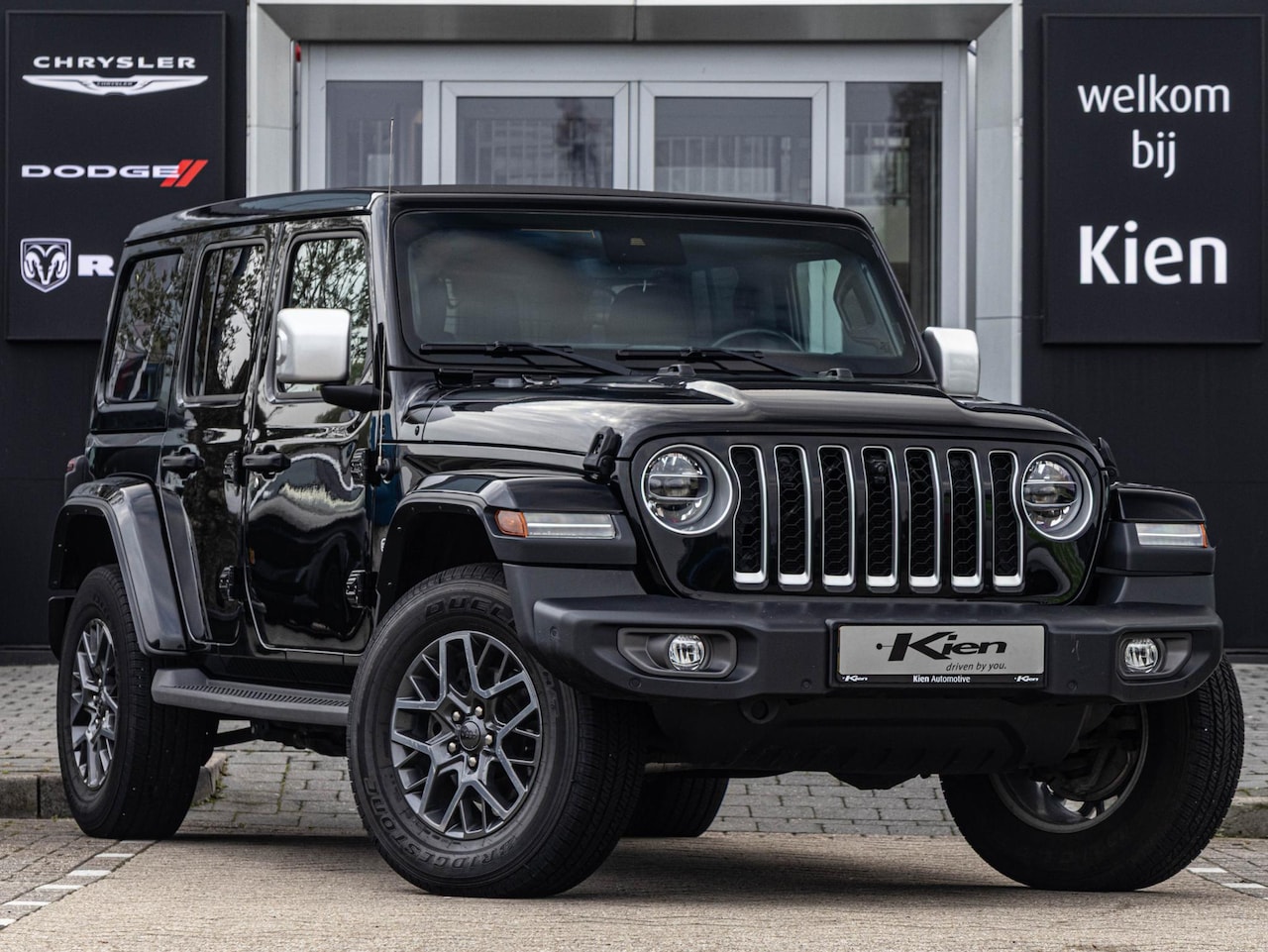 Jeep Wrangler Unlimited - 4xe 380 Sahara | Leder | Cruise Control | Sky roof | Camera | Stoel + stuurverwarming | Na - AutoWereld.nl