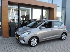 Hyundai i10 - 1.0 Comfort 35.000km | 1e Eig | Cruise contr | Bluetooth | DAB | CarPlay | Airco