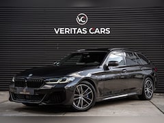 BMW 5-serie Touring - 530e M-Sport 292PK|BTW|Pano|Trekhaak|HUD|Sfeer|Full Led|Keyless|Drive Mode e.o