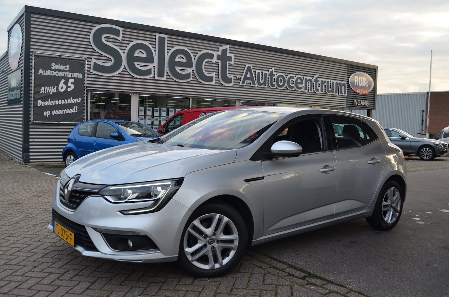 Renault Mégane - 1.3 TCe Zen|116PK!|CLIMA|NAVI|CRUISE - AutoWereld.nl