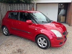 Suzuki Swift - 1.3 SHOGUN