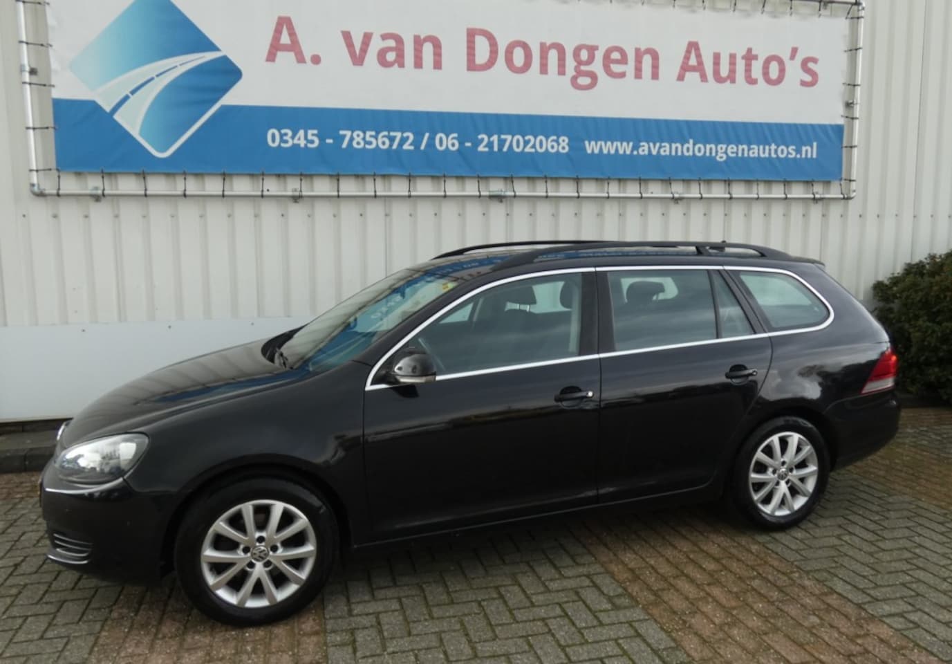 Volkswagen Golf - 1.2 TSI Comfortline 1.2 TSI COMFORTLINE,Navi,PDC,TRHAAK,DealerOH - AutoWereld.nl