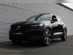 Volvo XC40 - 2.0 T4 R-Design (Panoramadak Navi/Camera Carplay HarmanKardon Trekhaak Full-Led 20Inch Pdc