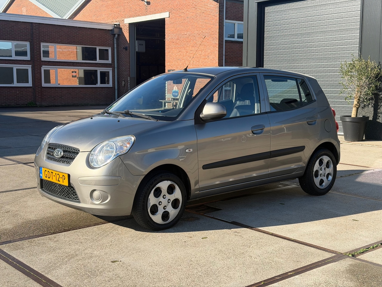 Kia Picanto - 1.1 X-clusive Airco Elek ramen 5Drs Nieuwe APK - AutoWereld.nl
