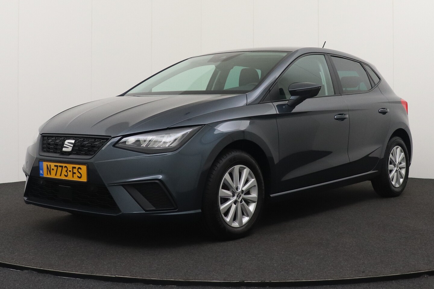 SEAT Ibiza - 1.0 96 PK TSI Style Intense Digi.Dash Carplay Climate Stoelverw. - AutoWereld.nl