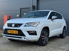 SEAT Ateca - 1.4 EcoTSI FR Business Intense / TREKHAAK / 360-CAMERA / ALCANTARA / BEATS / CARPLAY / KEY